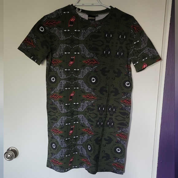 Nooworks Dresses & Skirts - Nooworks Olive and Black Graphic Dress
